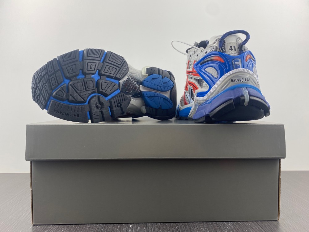 Ba*len*cia*ga runner sneakers