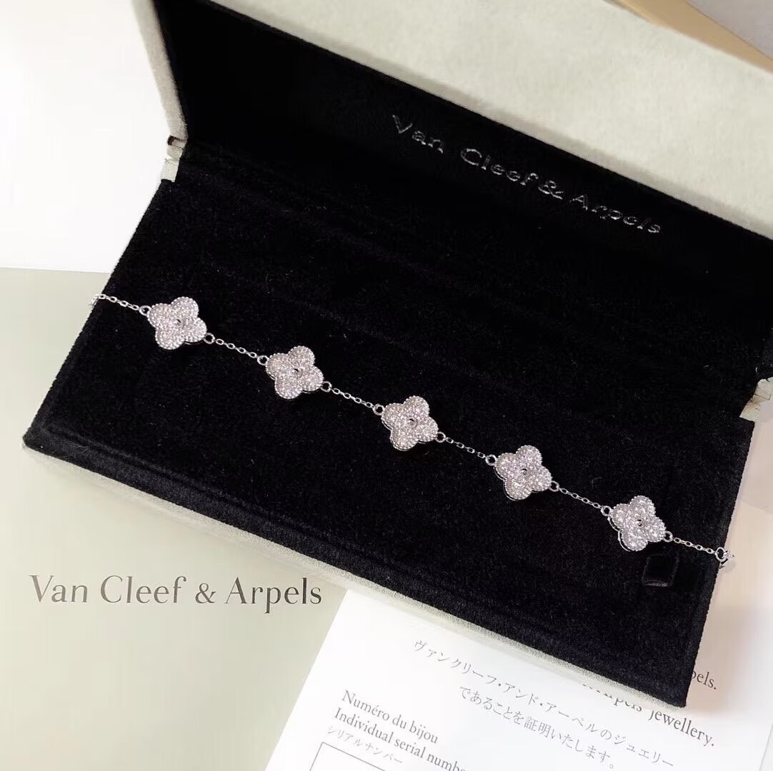 VCA Bracelet