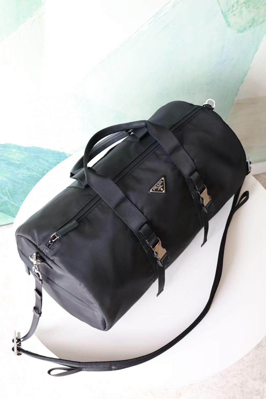 Pra*a travel bag-50*25*25cm