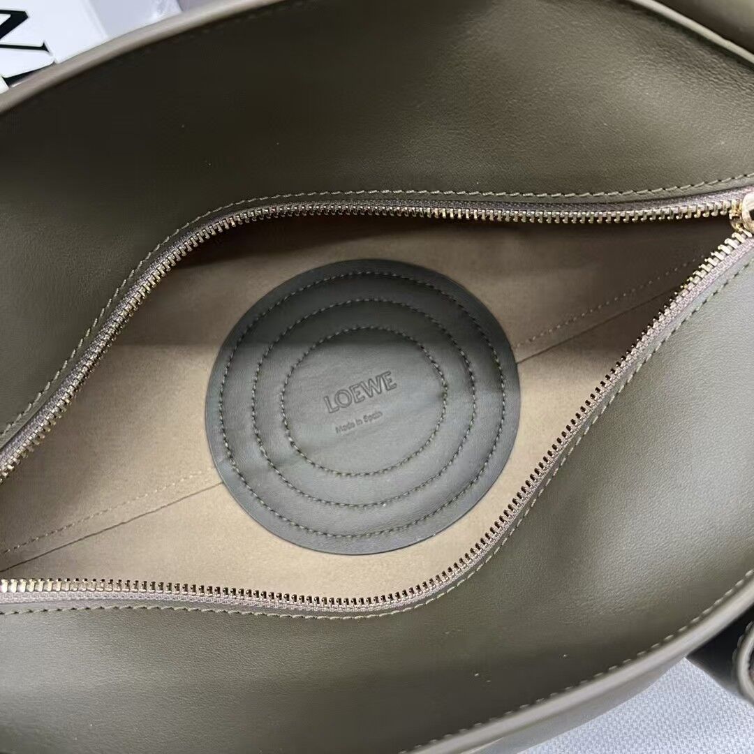 L0ew* paseo bag-35*11.5*21cm
