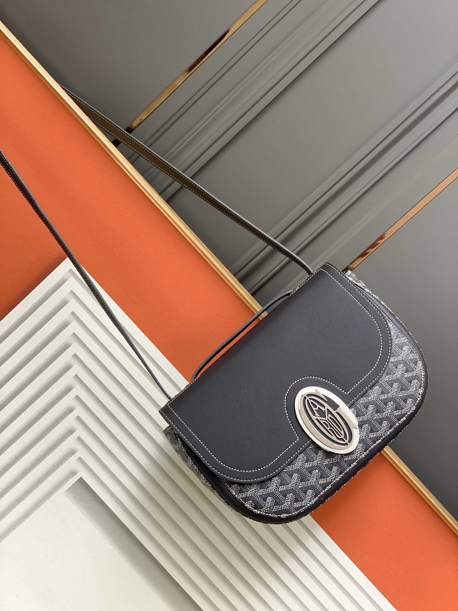 Go*ard handbags