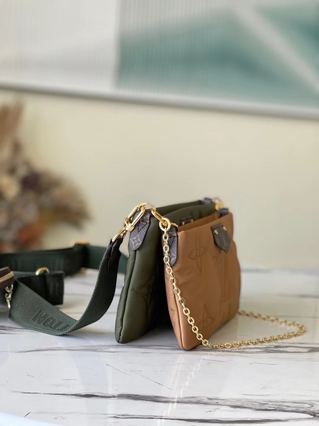 l0*is V*t0n multi pochette accessoires-34 x 21.5 x 5cm