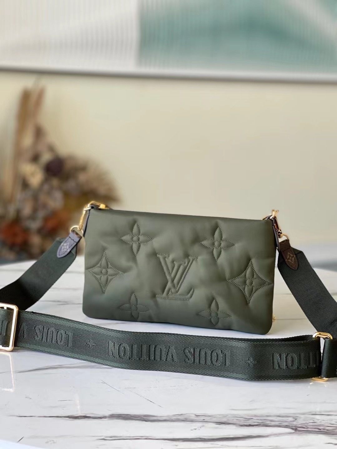 l0*is V*t0n multi pochette accessoires-34 x 21.5 x 5cm
