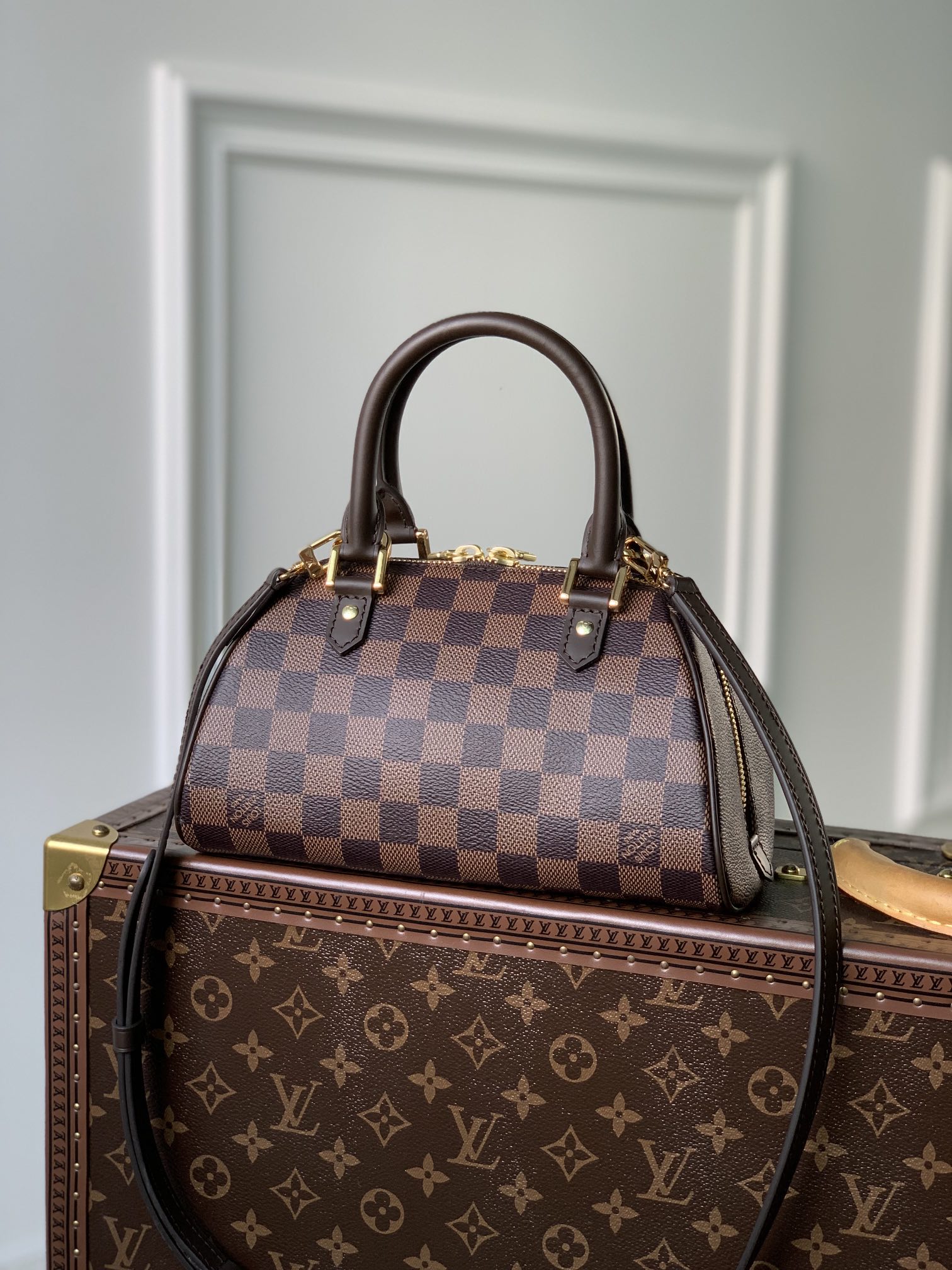 l0*is V*t0n handbags-23*13*14cm