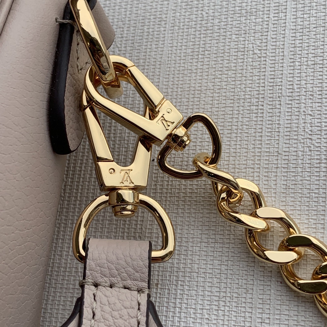 l0*is V*t0n lockme tender handbags pm- m58554-19*13*8cm