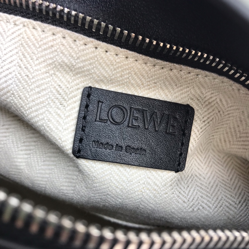 L0ew* puzzle medium bag-29*18*12cm