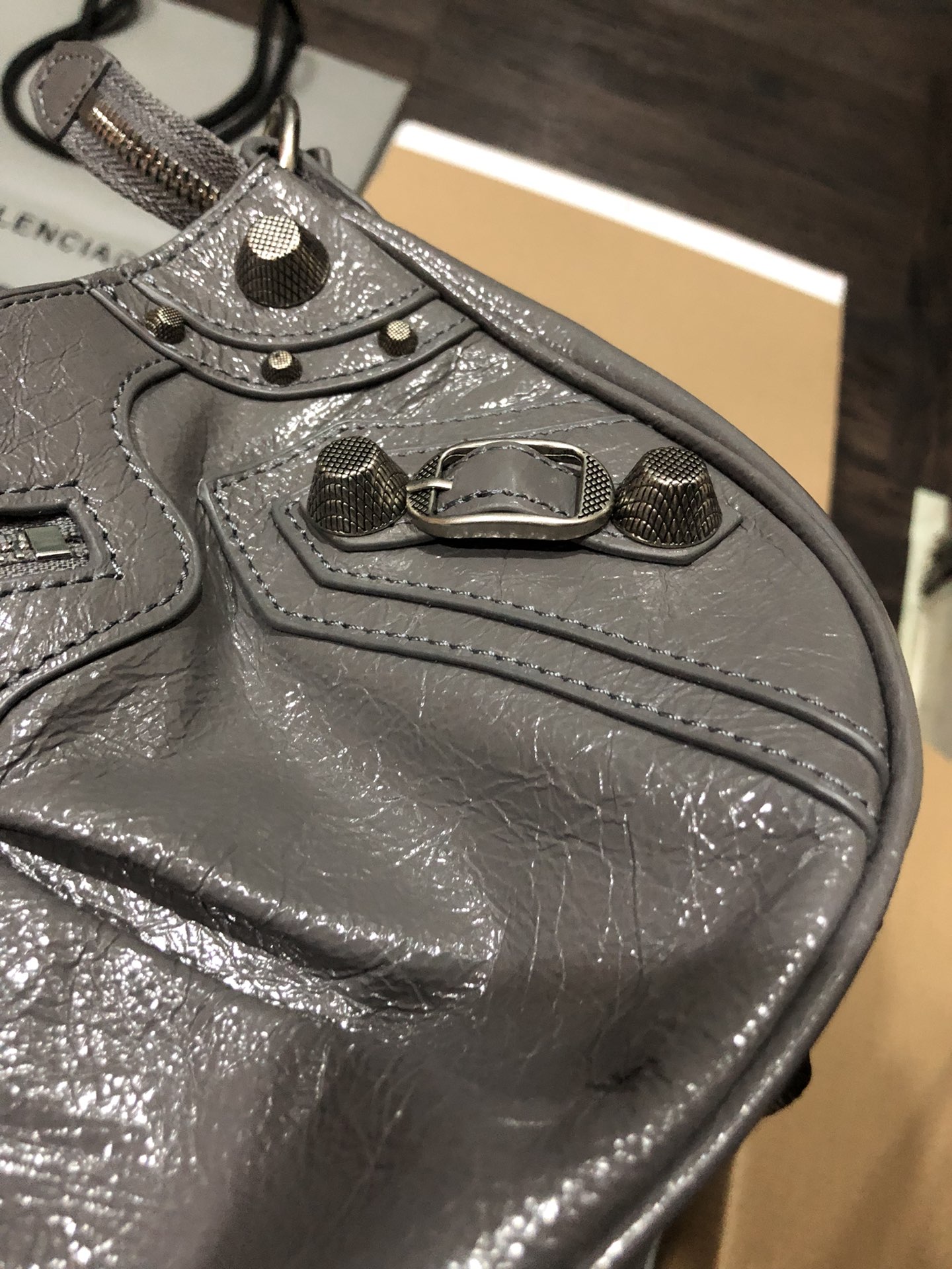 Balenciag Le Cagole Handbags-33*16*8CM