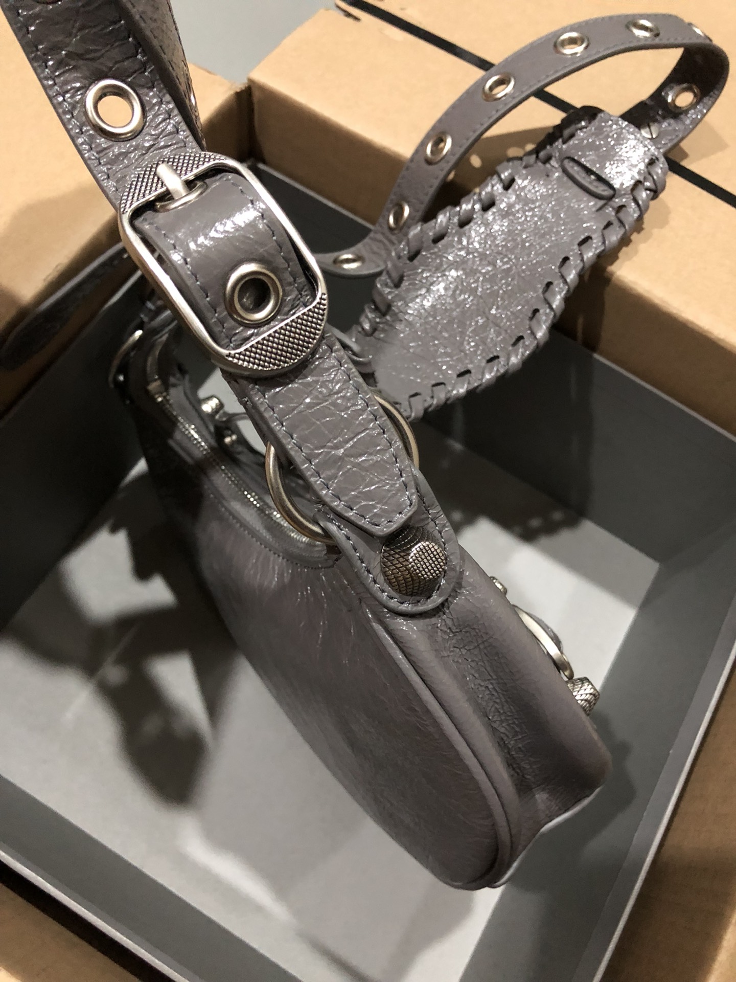 Balenciag Le Cagole Handbags-26*16*10CM