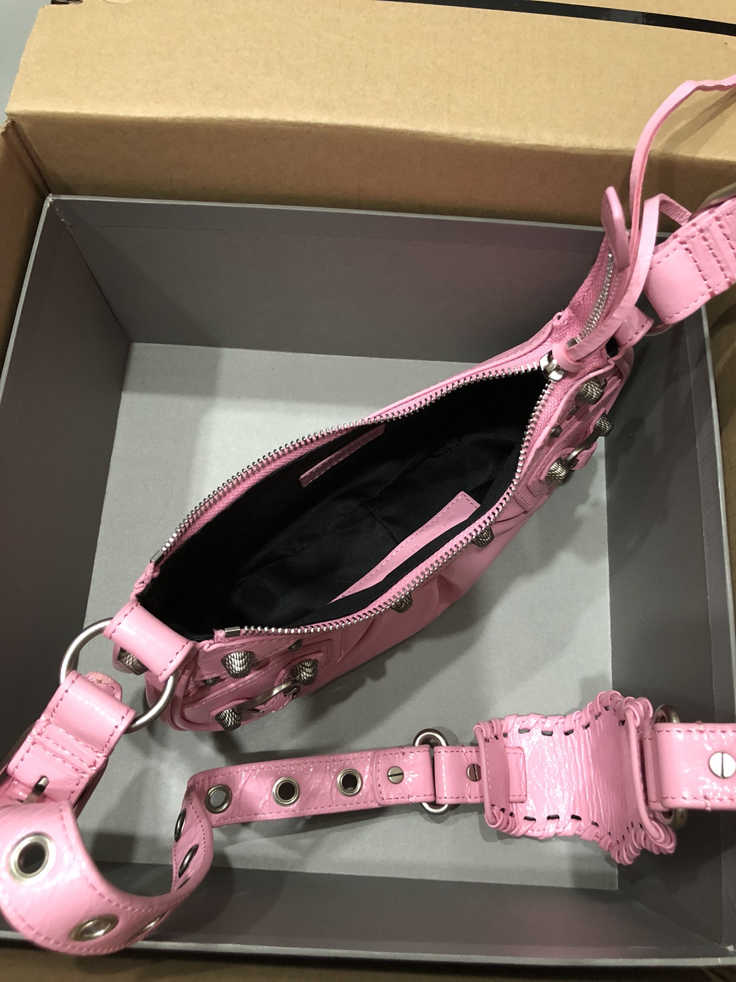 Balenciag Le Cagole Handbags-26*16*10CM