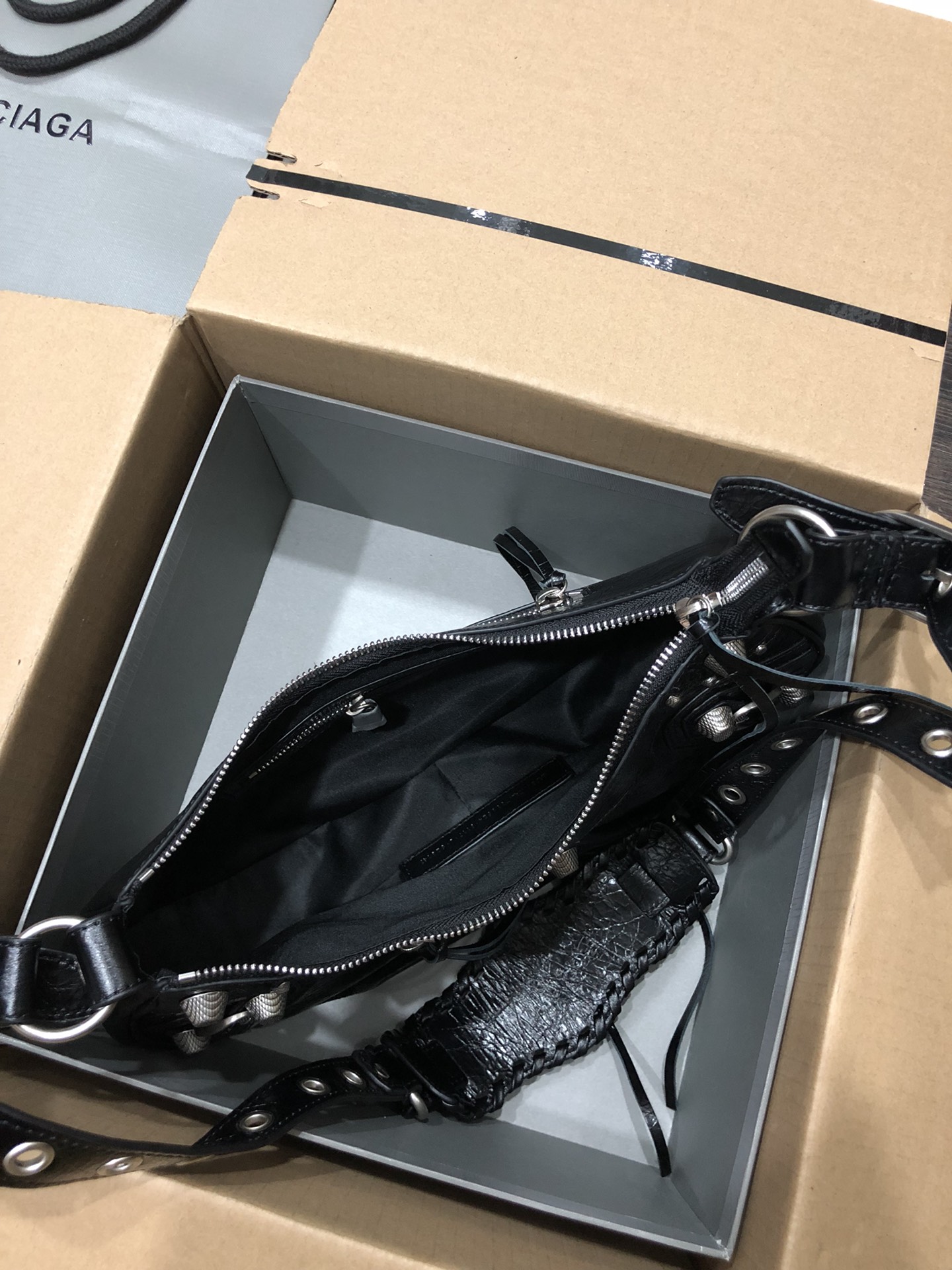 Balenciag Le Cagole Handbags-33*16*8CM