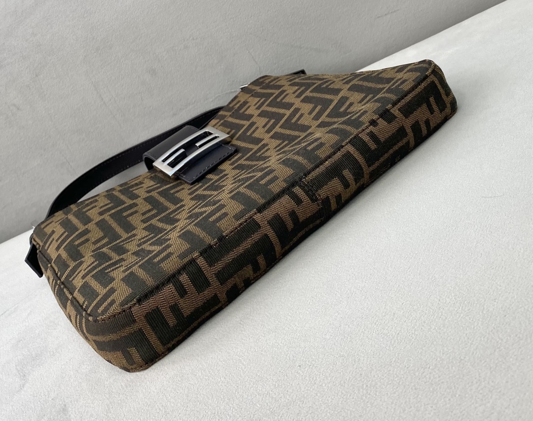 F**di vintage handbags-28×4×24cm