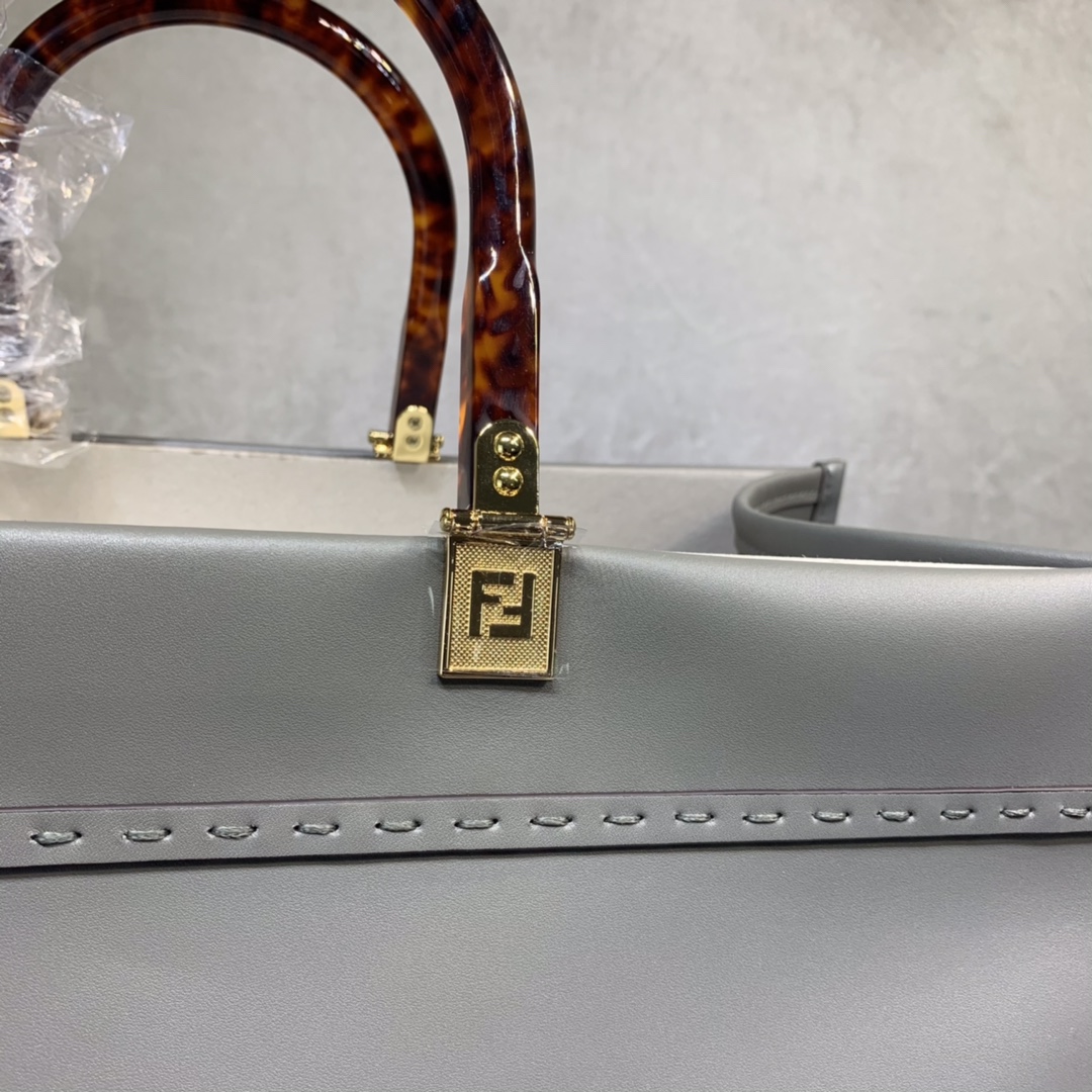 F**di tote-39x19x35cm