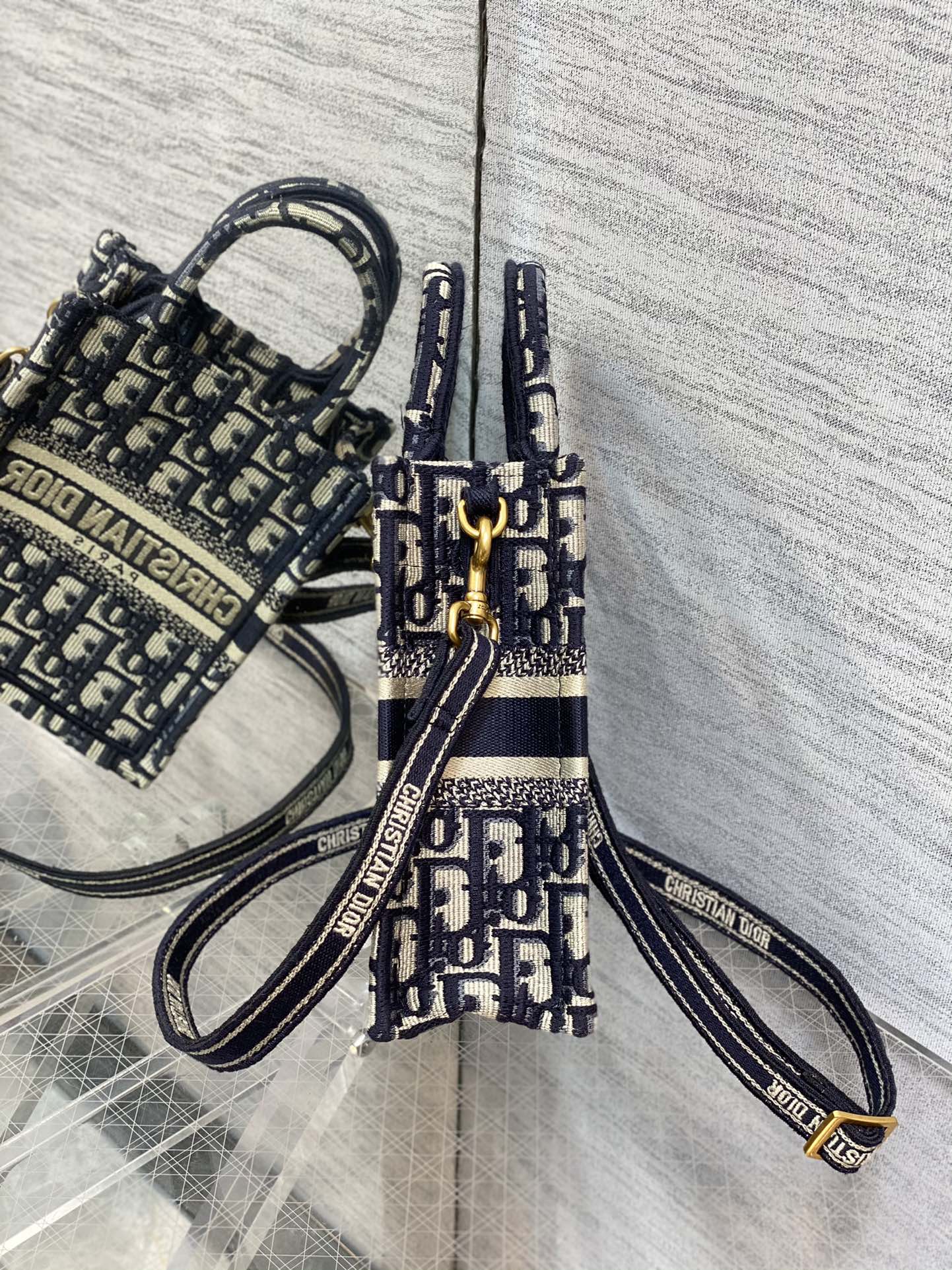 D*or mini book tote-13.5*5*18cm