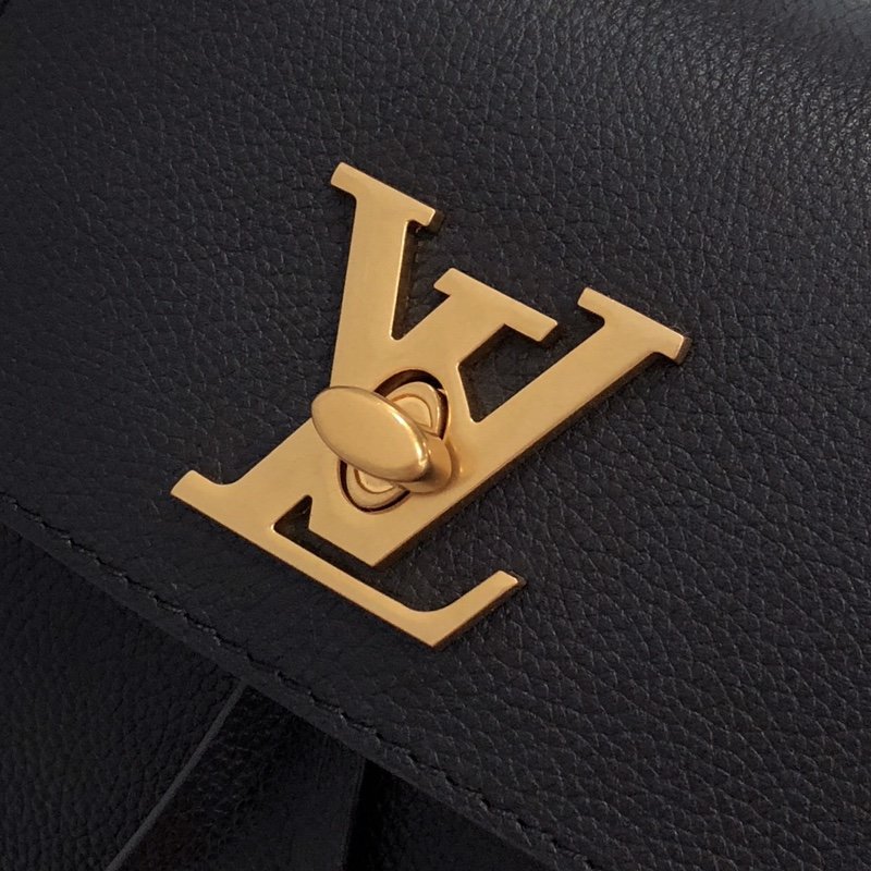 l0*is V*t0n backpack m54573-16*19.4*10cm