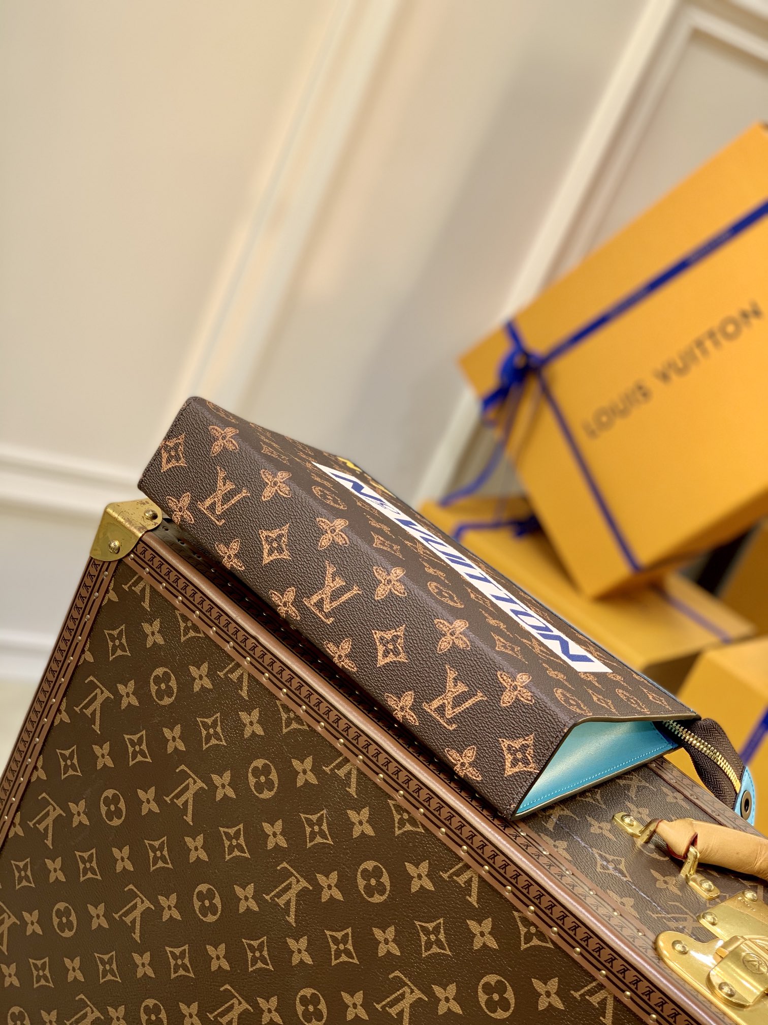 l0*is V*t0n m81204 pochette voyage-27*21*6cm