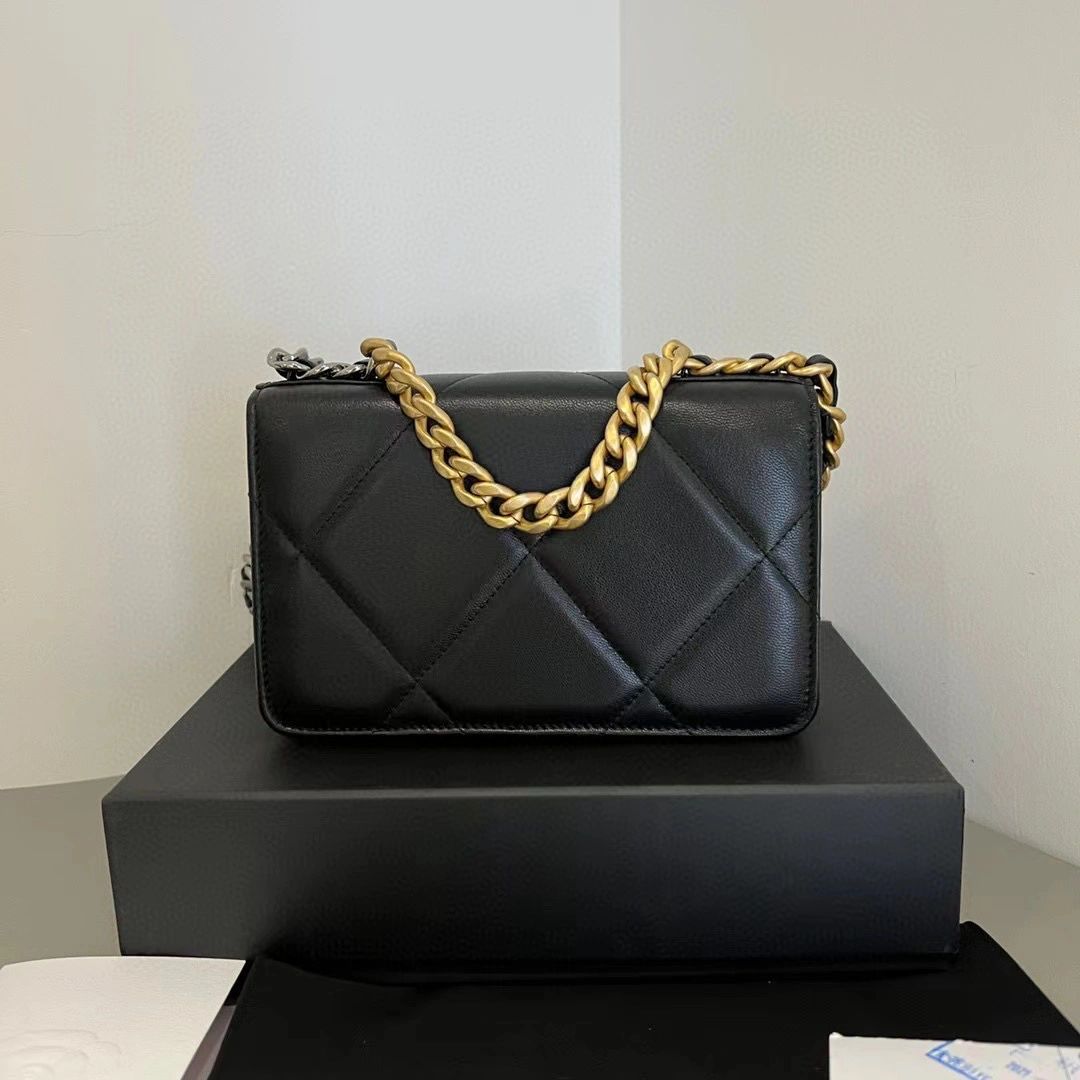 Ch@nel 19 Woc-19*12*3.5CM