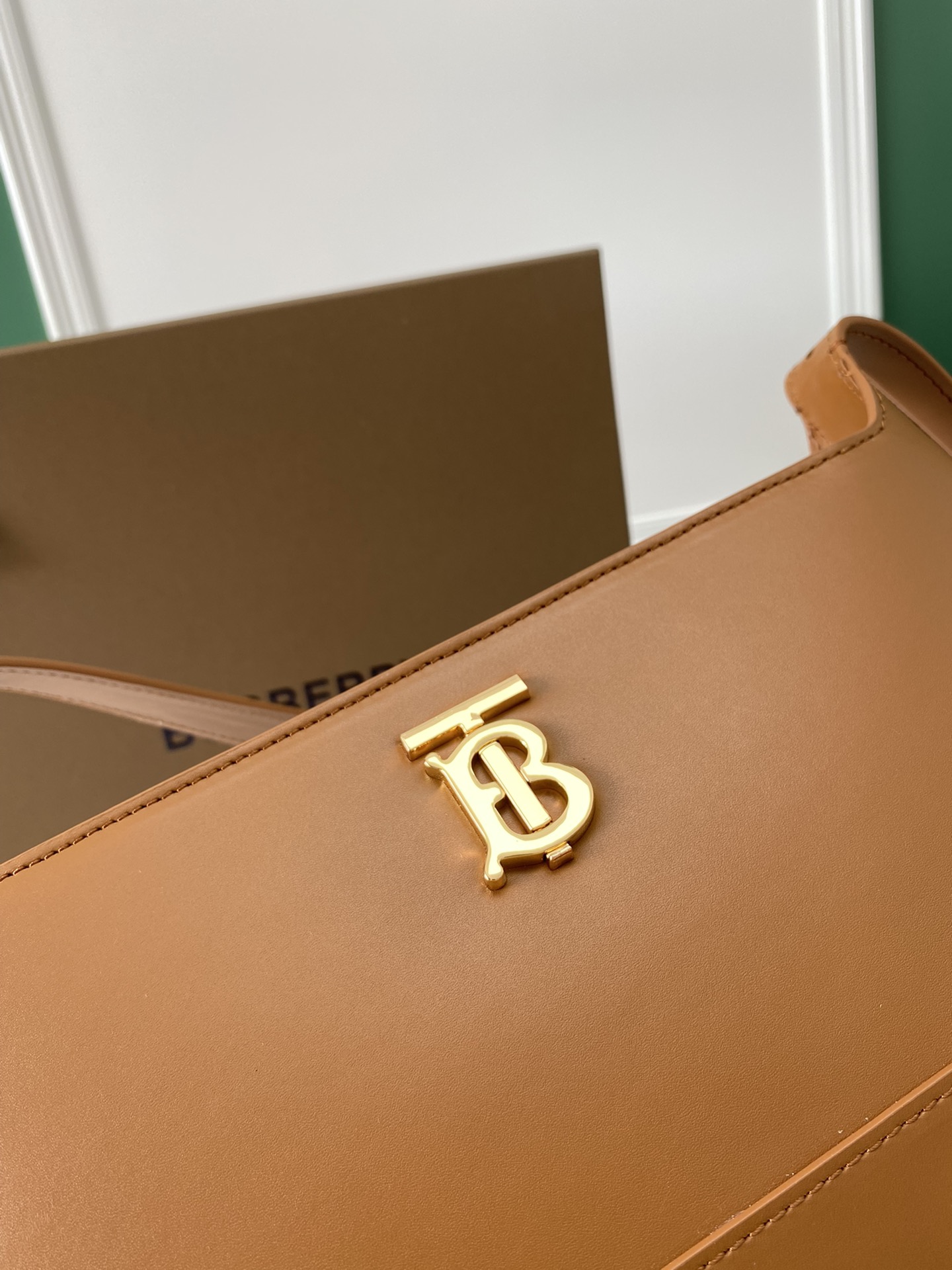 B**rry shoulder bag-28*5*14cm