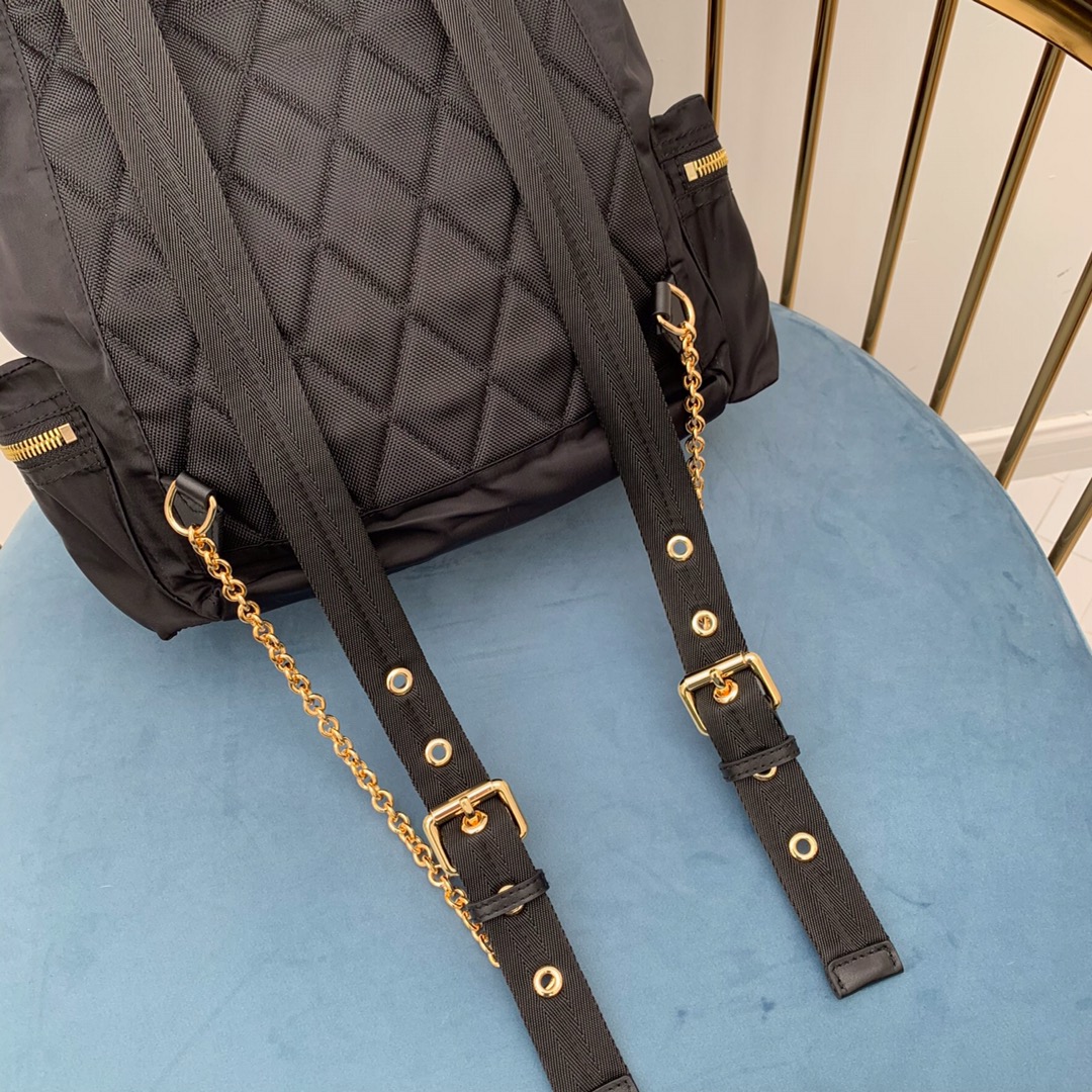 B**rry rucksack backpack-28x42cm