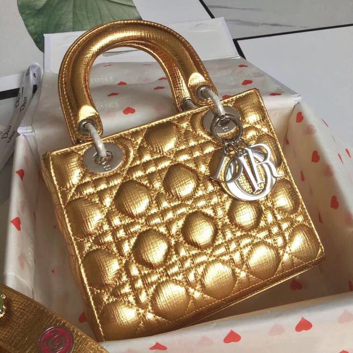 lady D*or bag-gold hardware-20*16.5*8cm