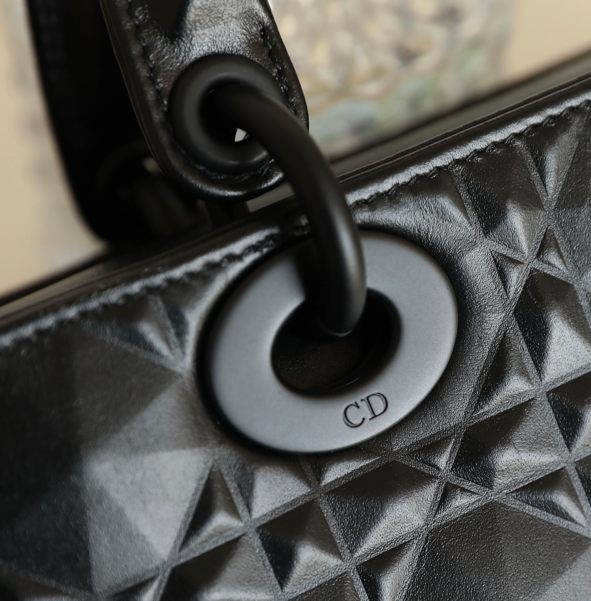 D*or lady bag-26 x 13.5 x 5cm