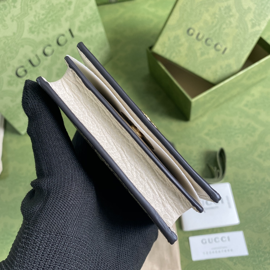 G*u*i wallet-11*9*3cm