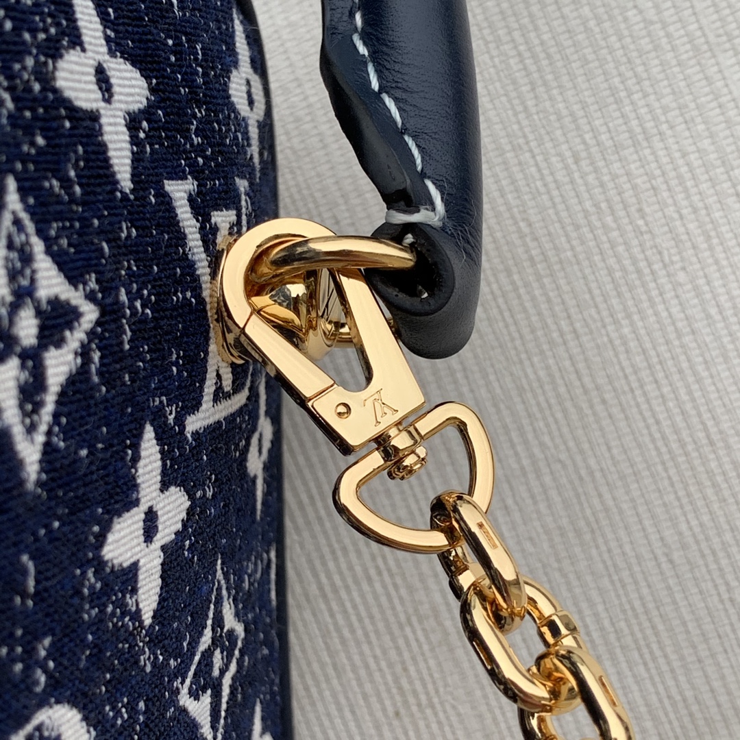 l0*is V*t0n square handbags- m59611-16*16*16cm