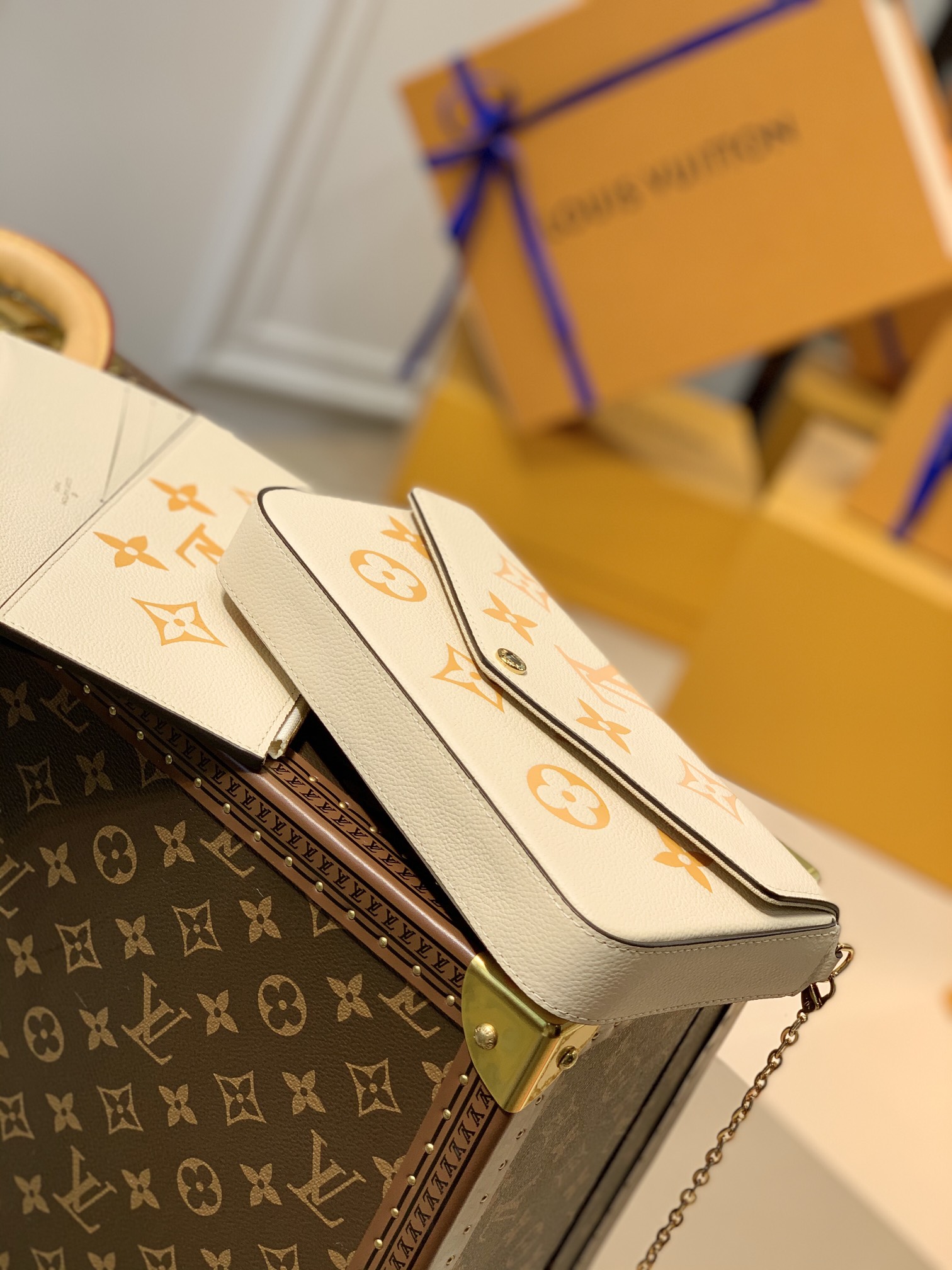 l0*is V*t0n pochette félicie wallet -21*12*3cm