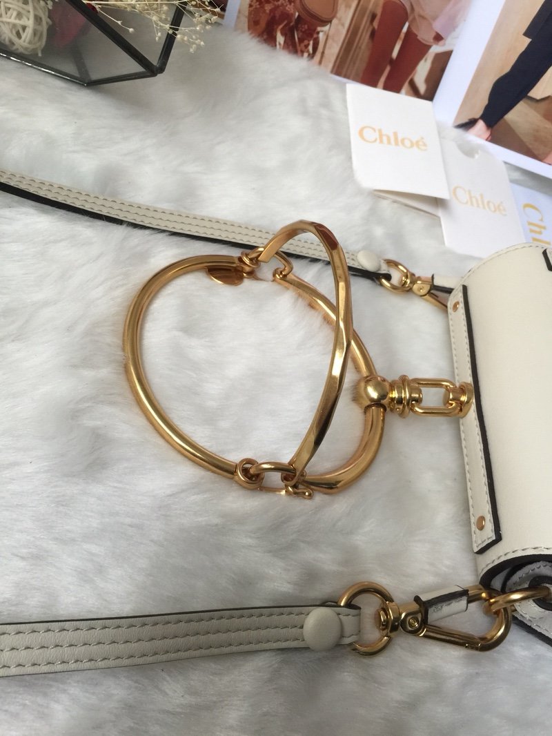 Ch10e Ch10e nil bag
