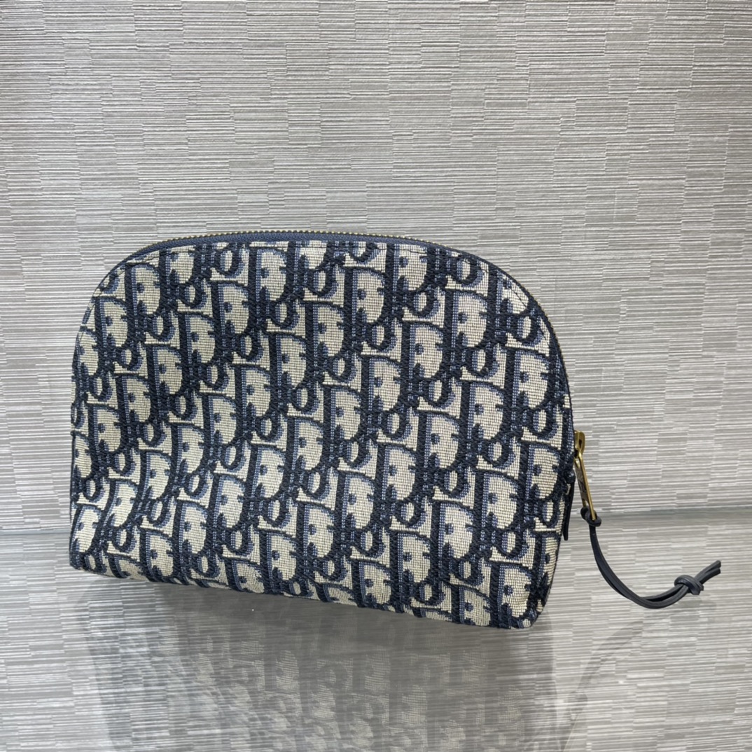 D*or 30 montaigne-5.5 x 24 x 7 cm