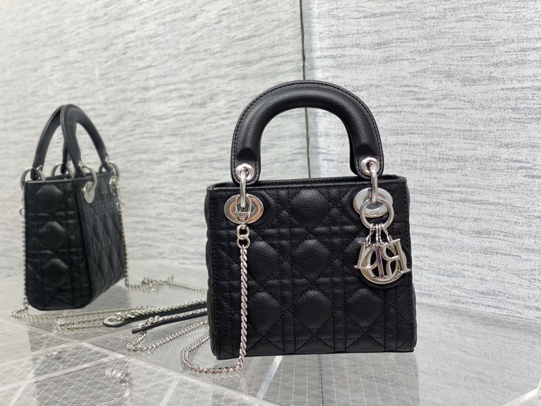 lady D*or mini-17*15*8cm