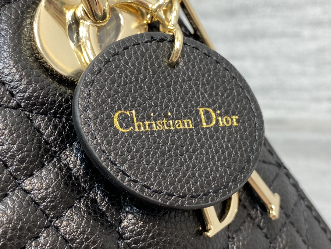 lady D*or mini-17*15*8cm