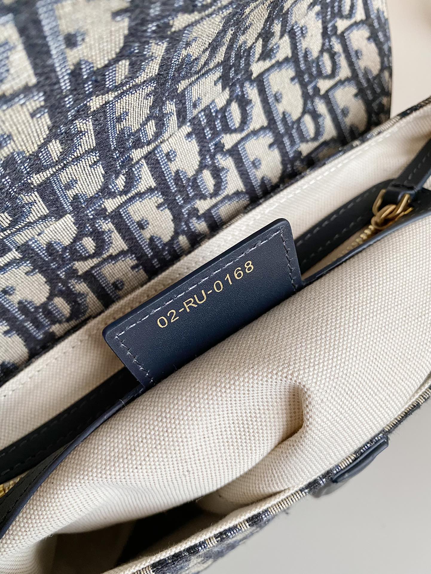 D*or saddle bag-25.5×6.5×20cm
