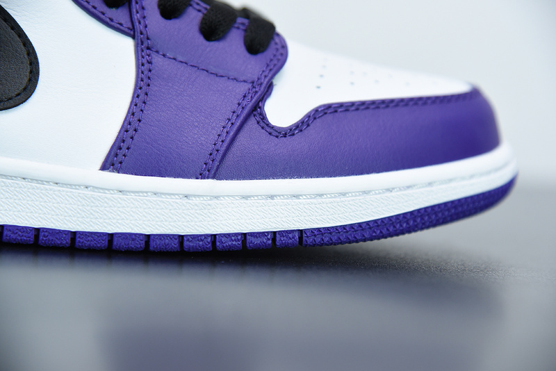 AIR JORDAN 1 LOW 
