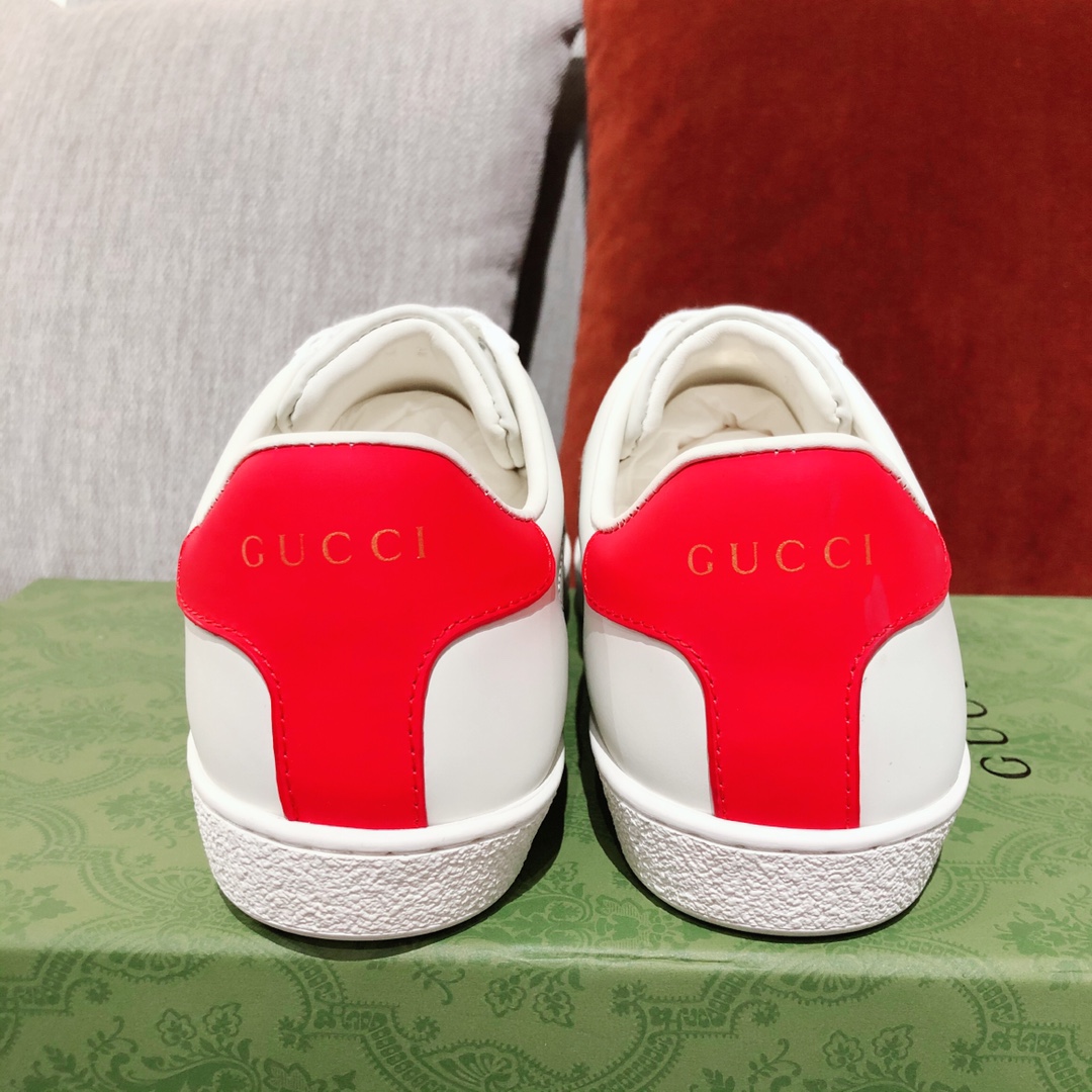 G*u*i sneakers