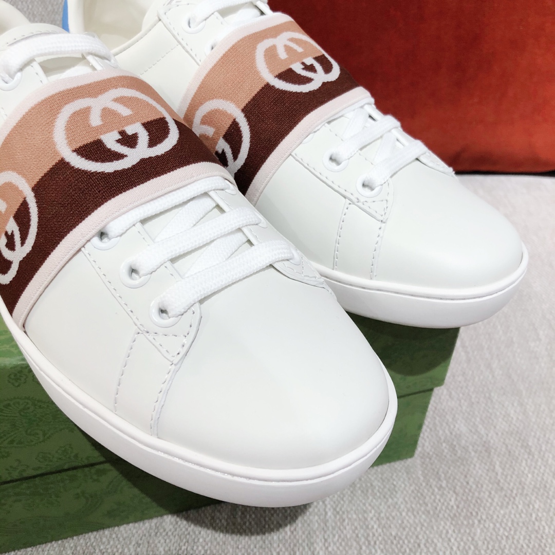 G*u*i sneakers