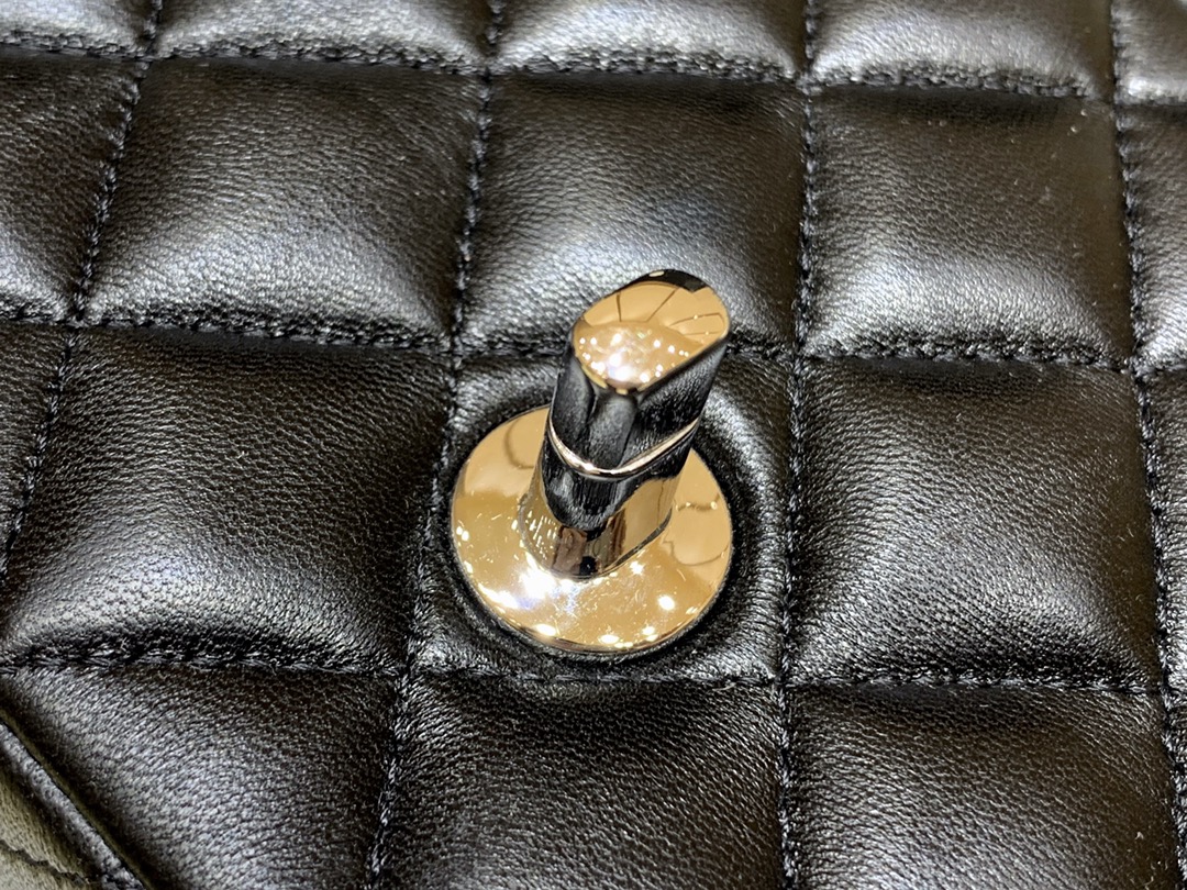 Ch@nel Flap Bag-Lambskin-Silver Hardware-20CM