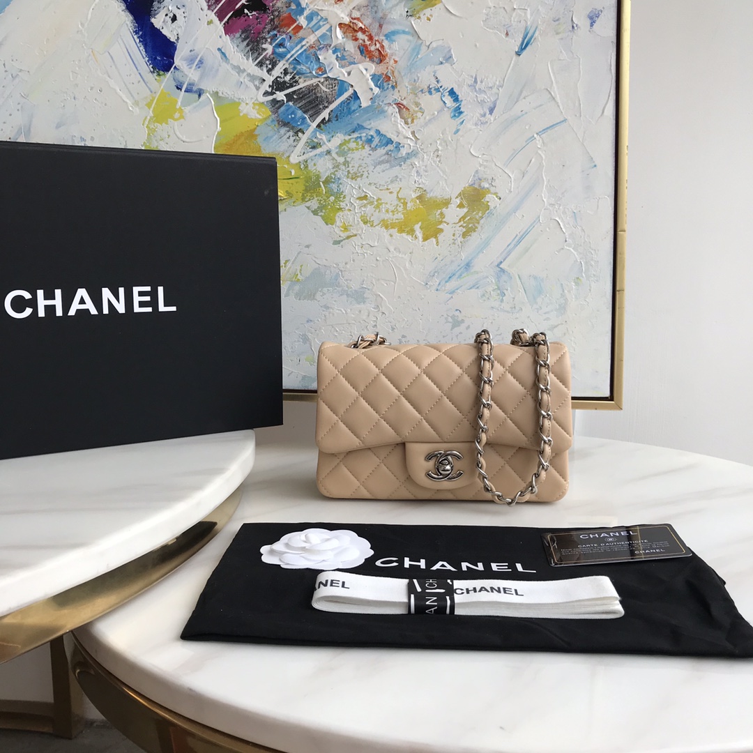 Ch@nel Flap Bag-Lambskin-Silver Hardware-20CM