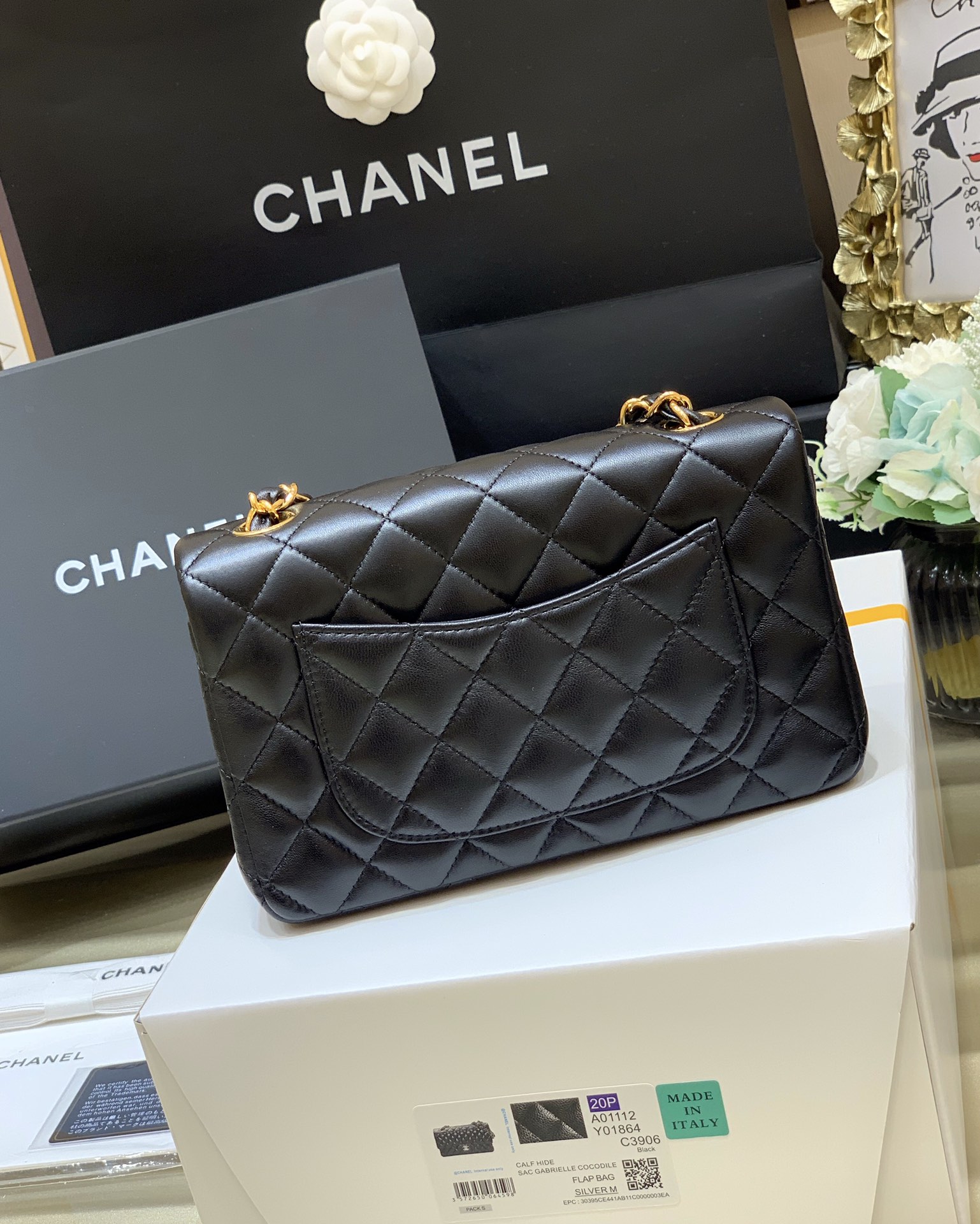 Ch@nel Flap Bag-Lambskin-Gold Hardware-20CM
