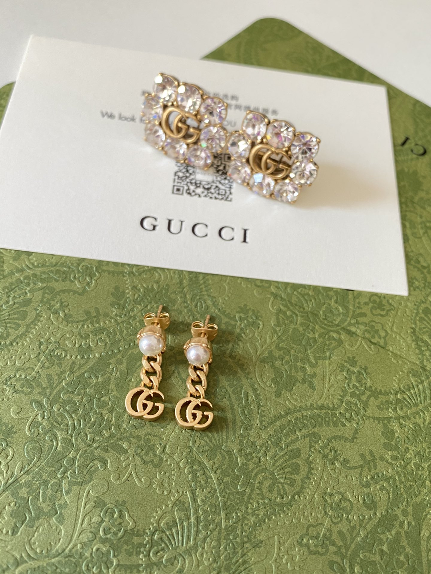G*u*i 2021ss earring