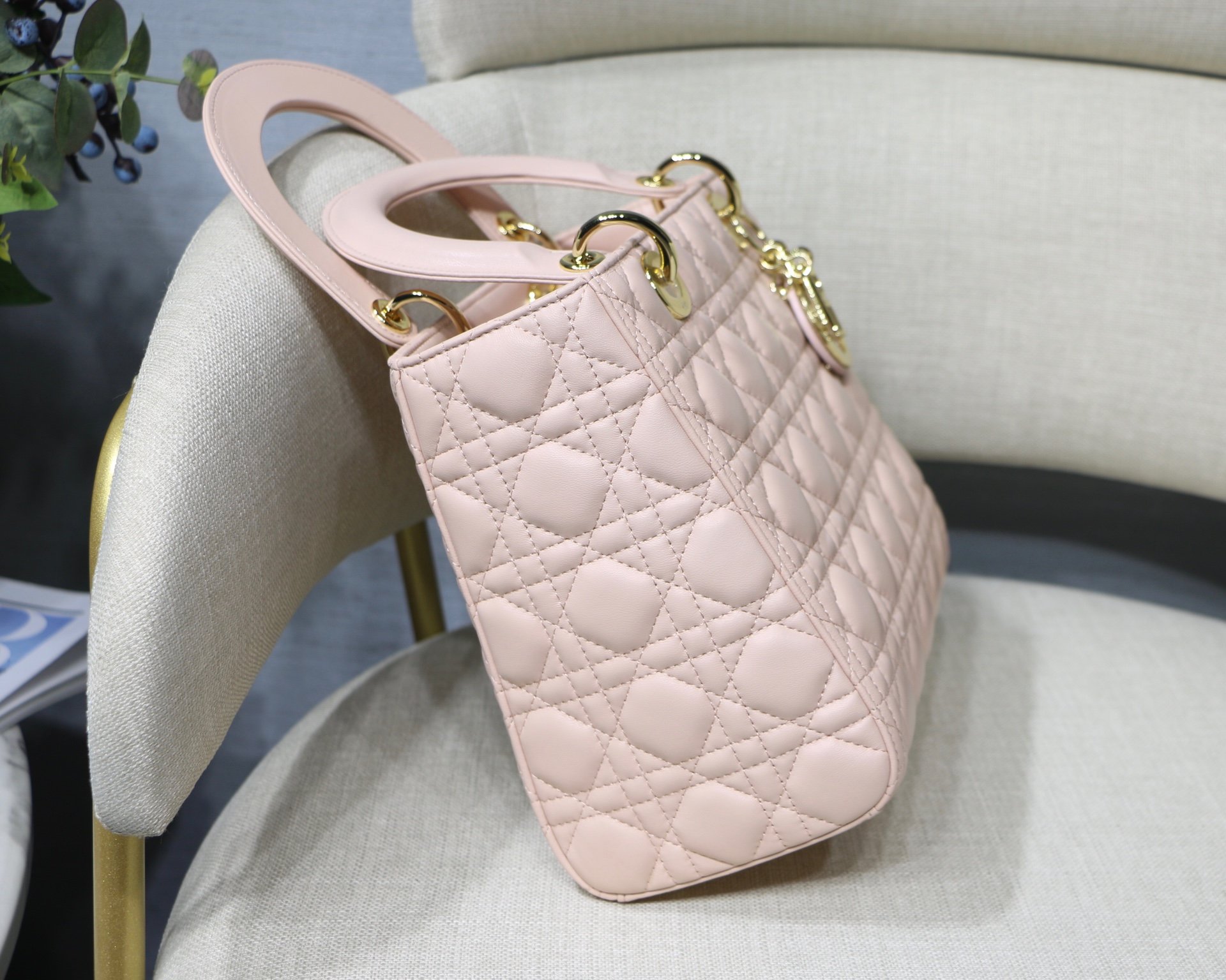lady D*or handle bag-24cm