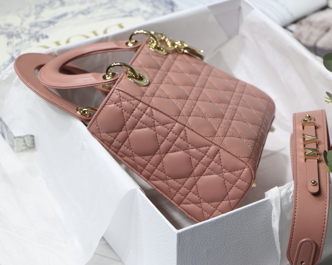 lady D*or handle bag-24cm