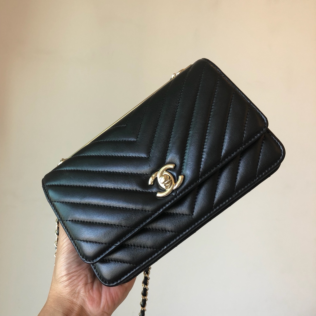 Ch@nel Trendy Woc-19.5CM