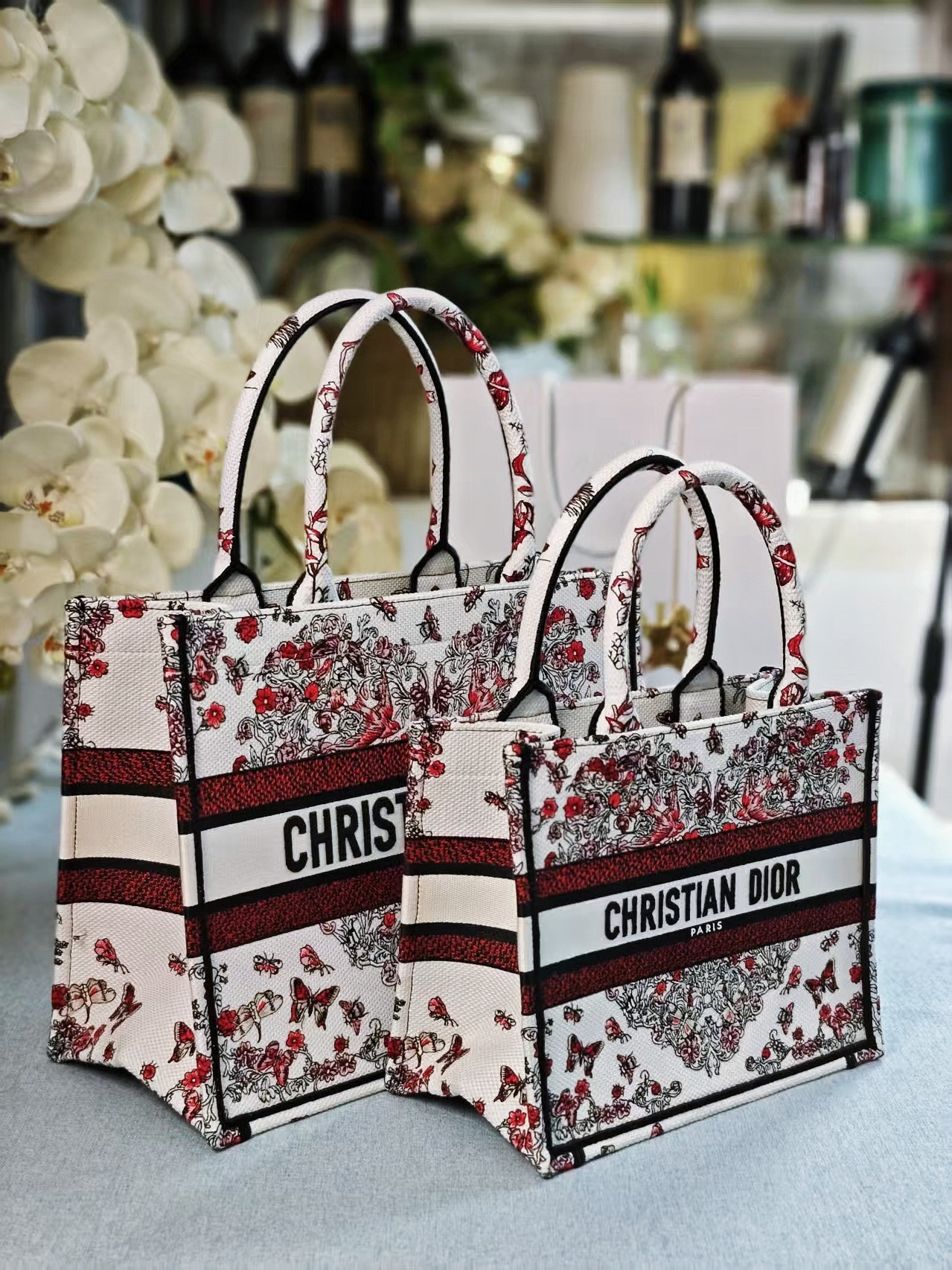 Diro Book Tote