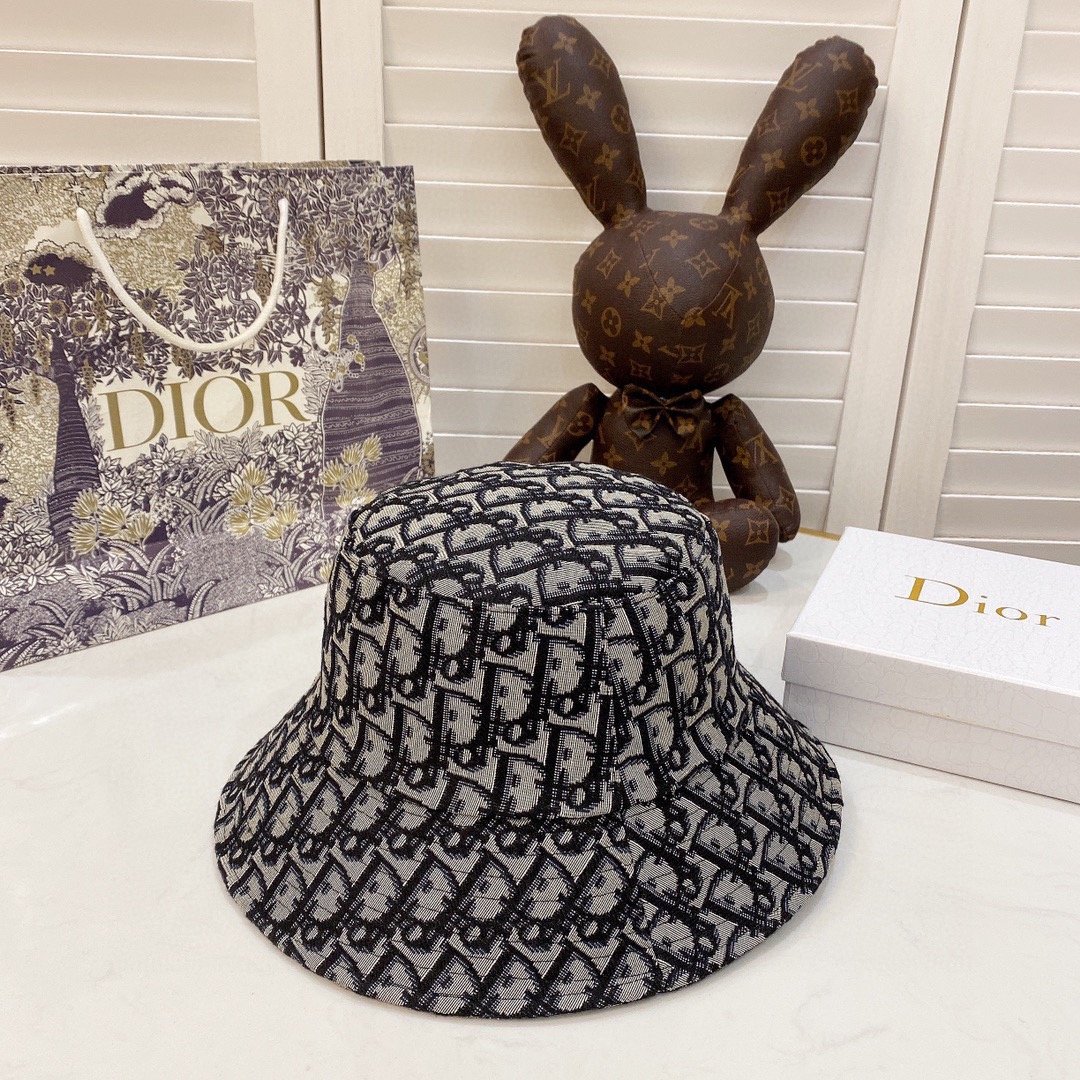 D*or hats
