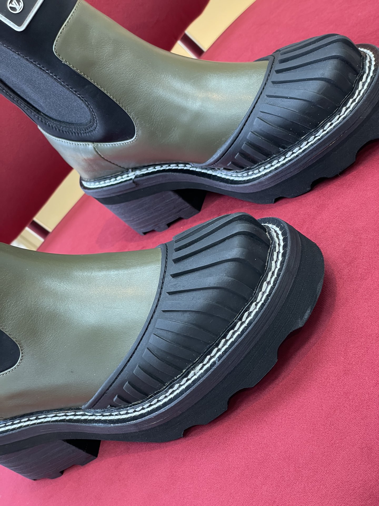 l0*is V*t0n beaubourg boots