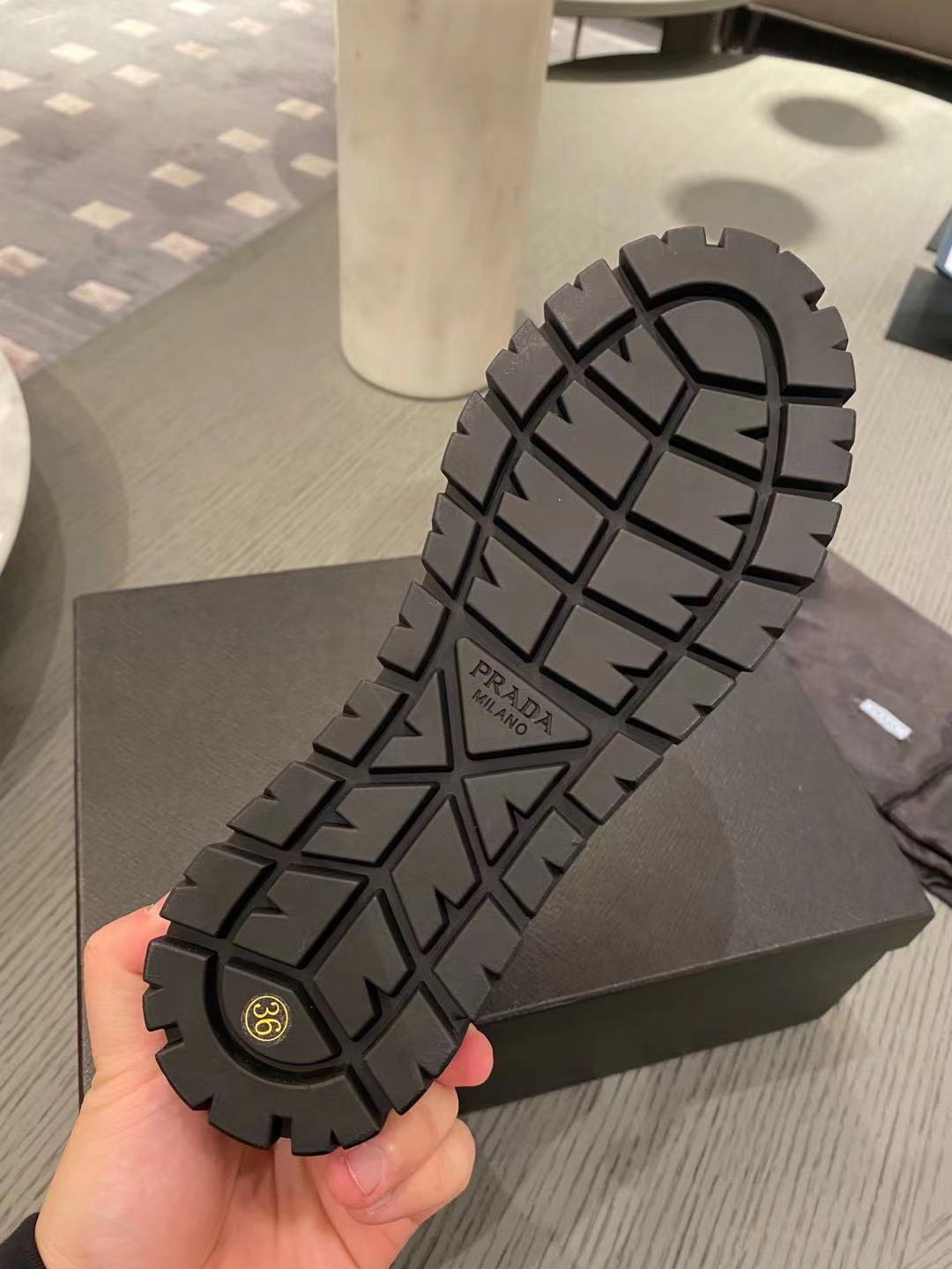 Pra*a boots 2022ss