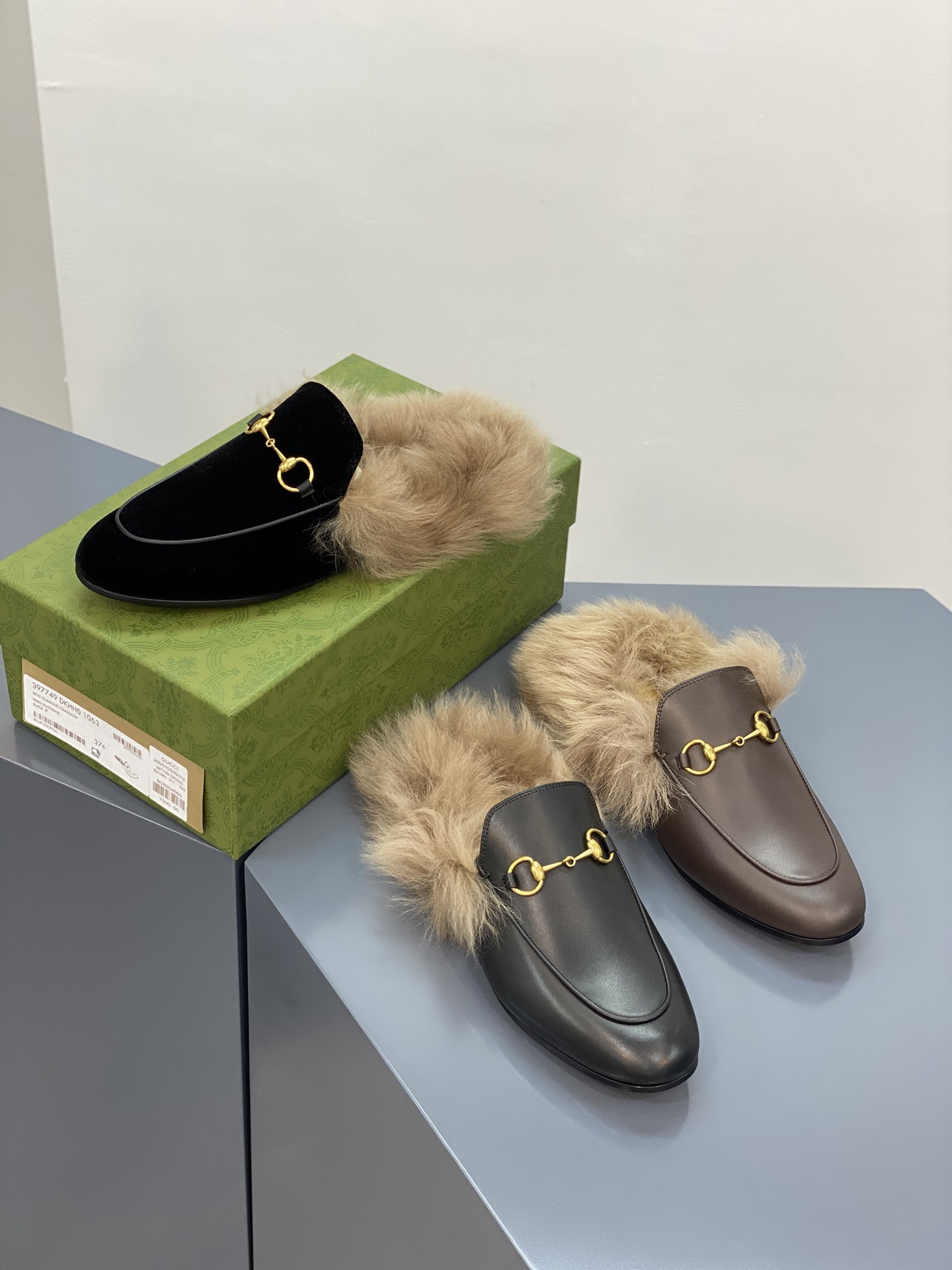 G*u*i loafers