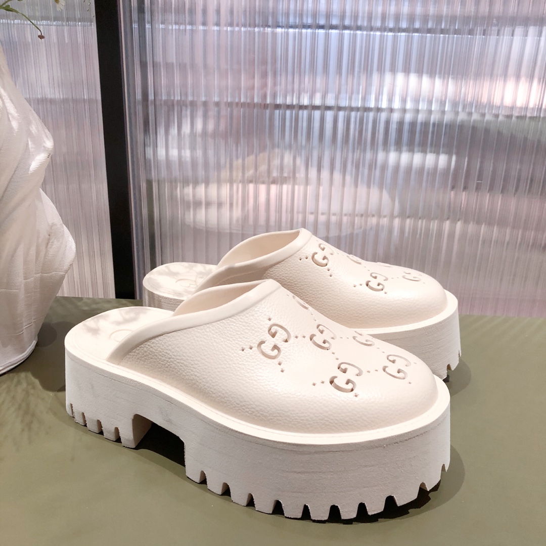 G*u*i slides-4.5cm