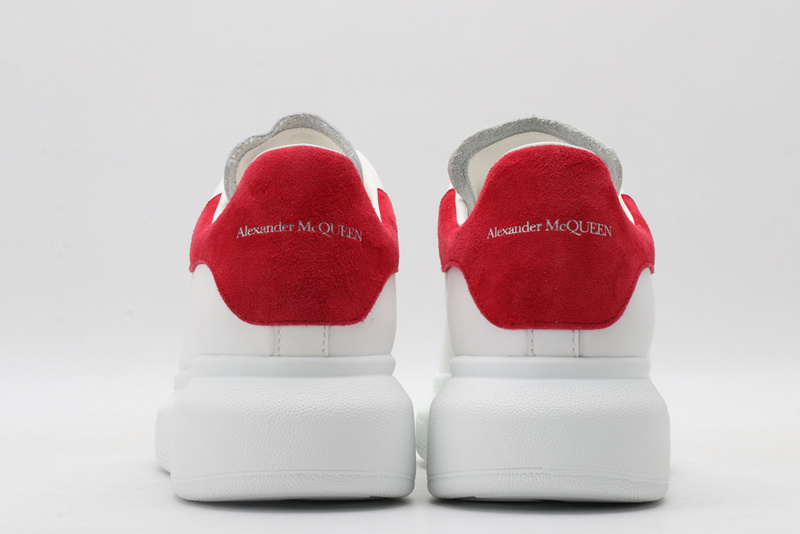 A1exa*der m*q*en sports shoes
