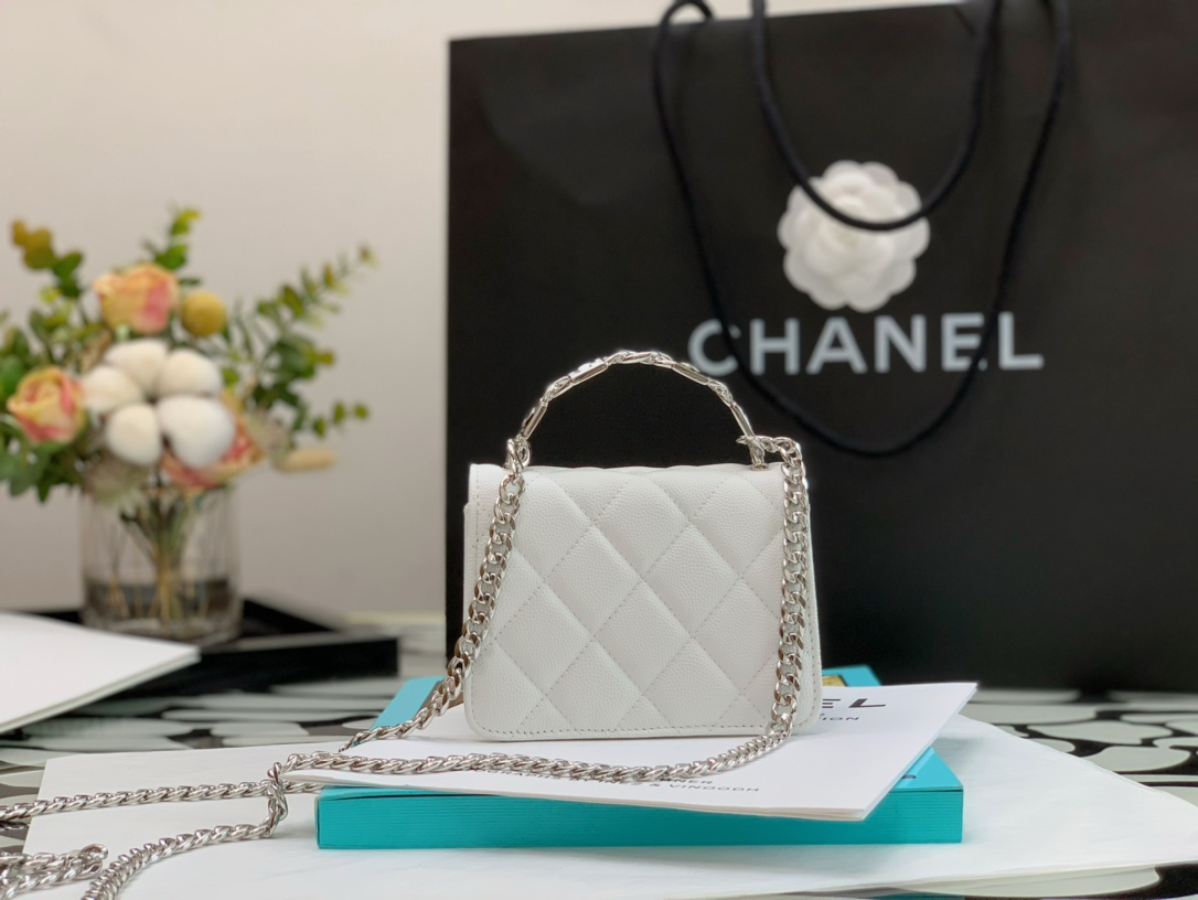 CHANLE Vintage Chain Bag-13*9.5*6CM